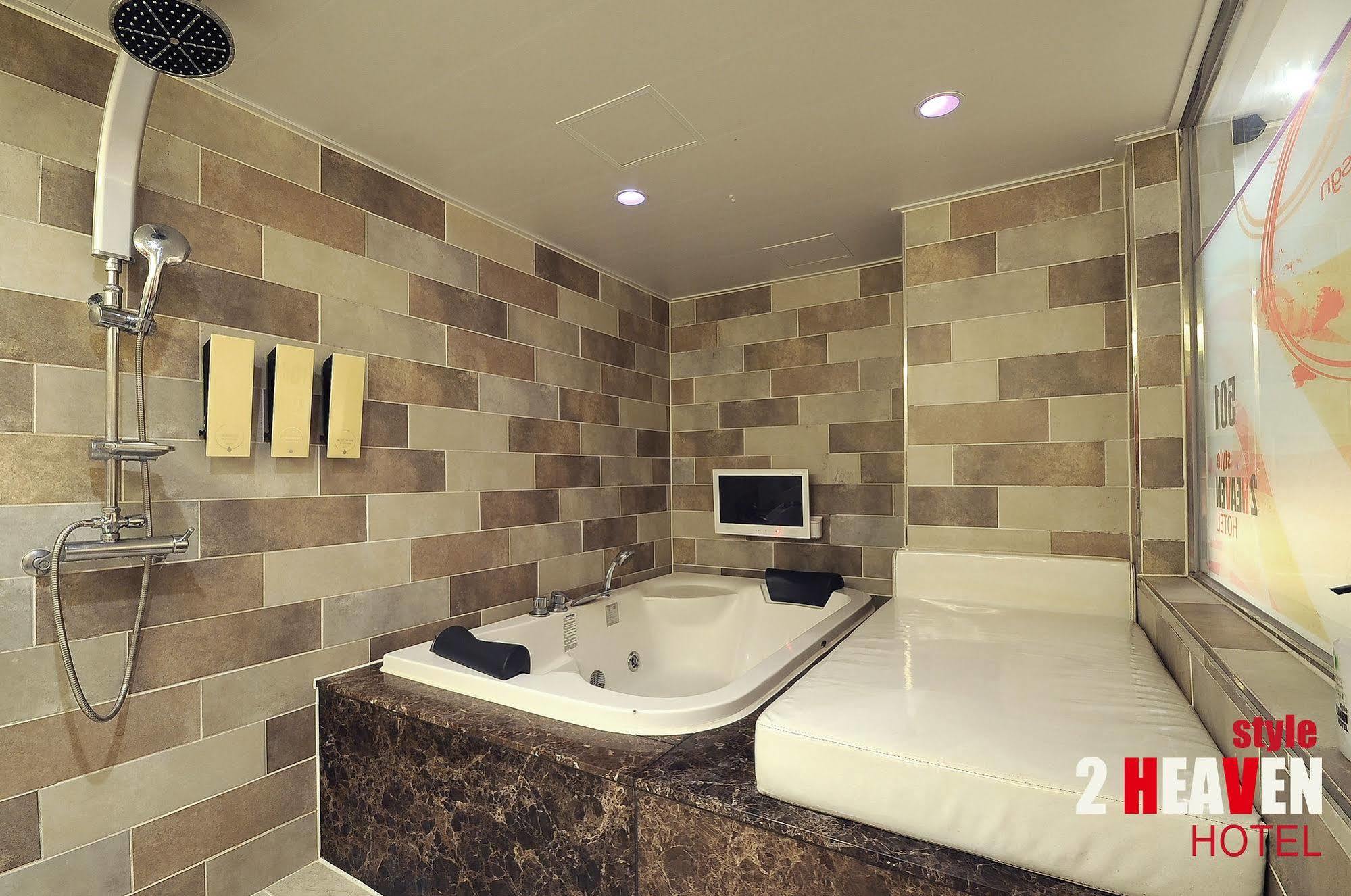2 Heaven Hotel Busan