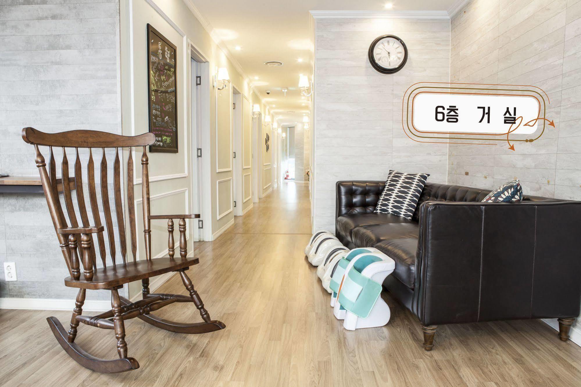 Hostel First Busan
