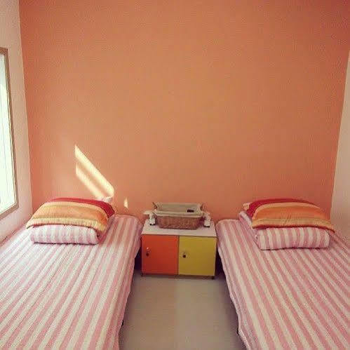 Guest house Yusun Guest House 2*