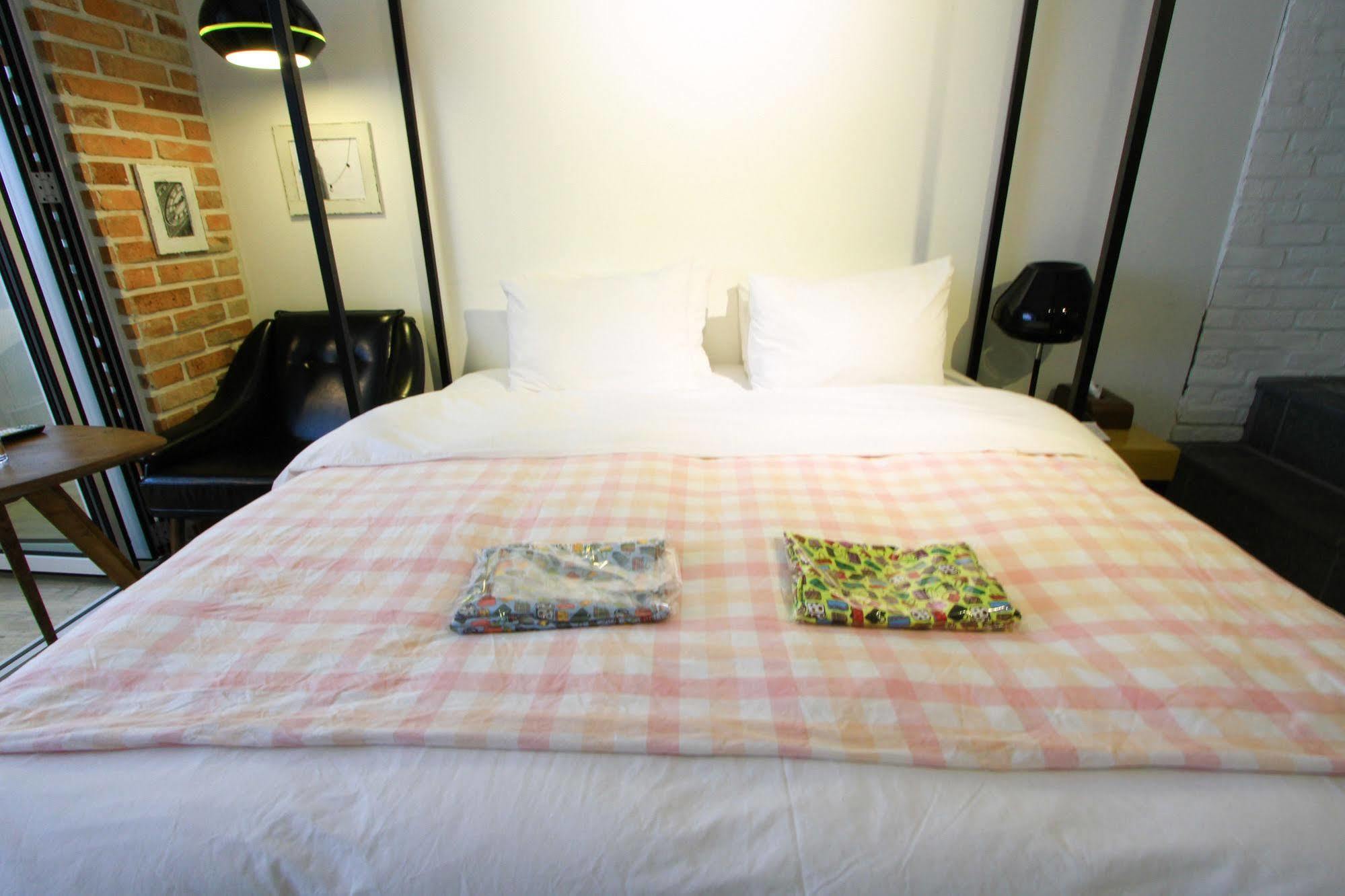 Hotel 25 2 3*