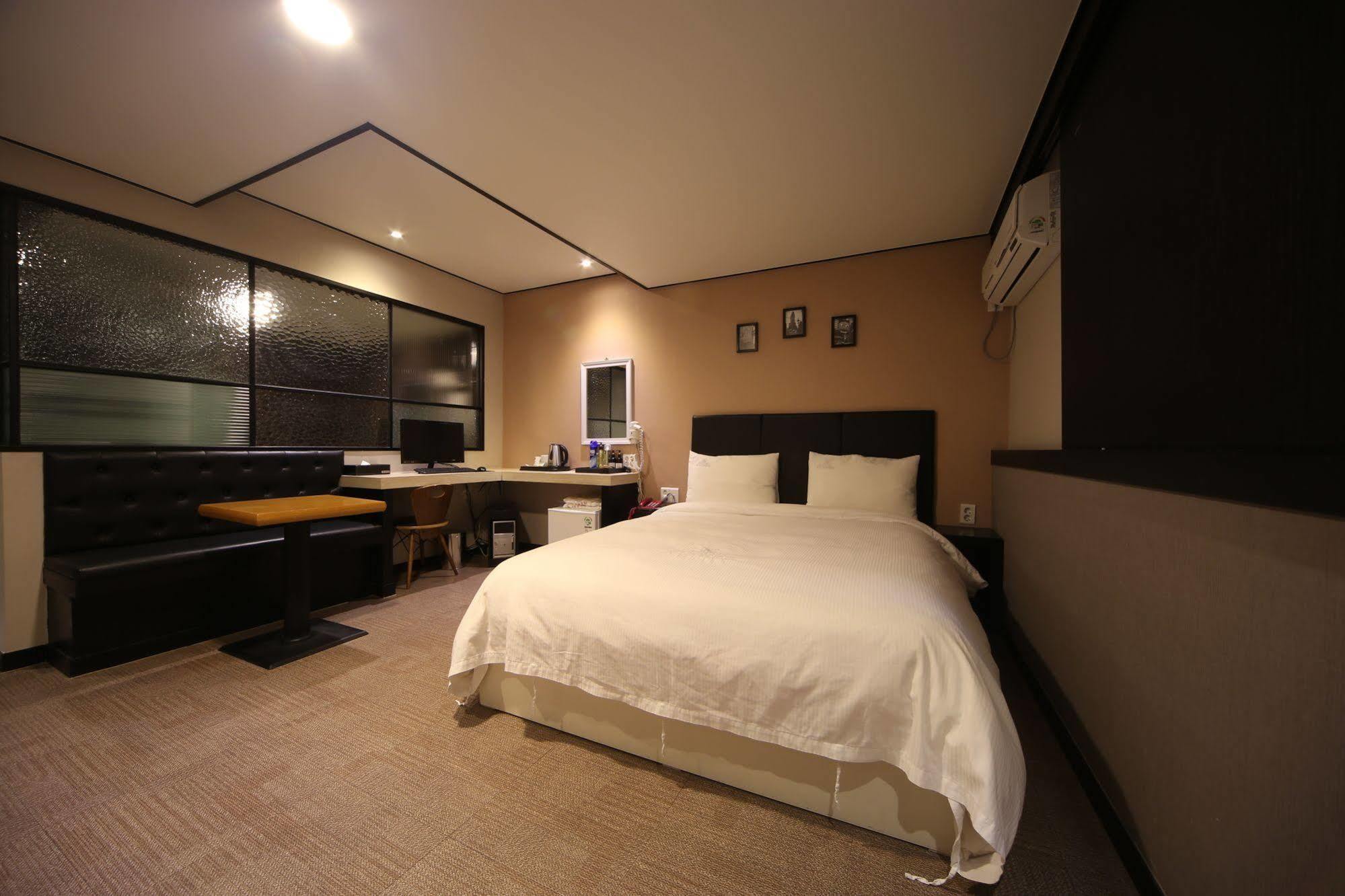 Hotel Elysee Busan