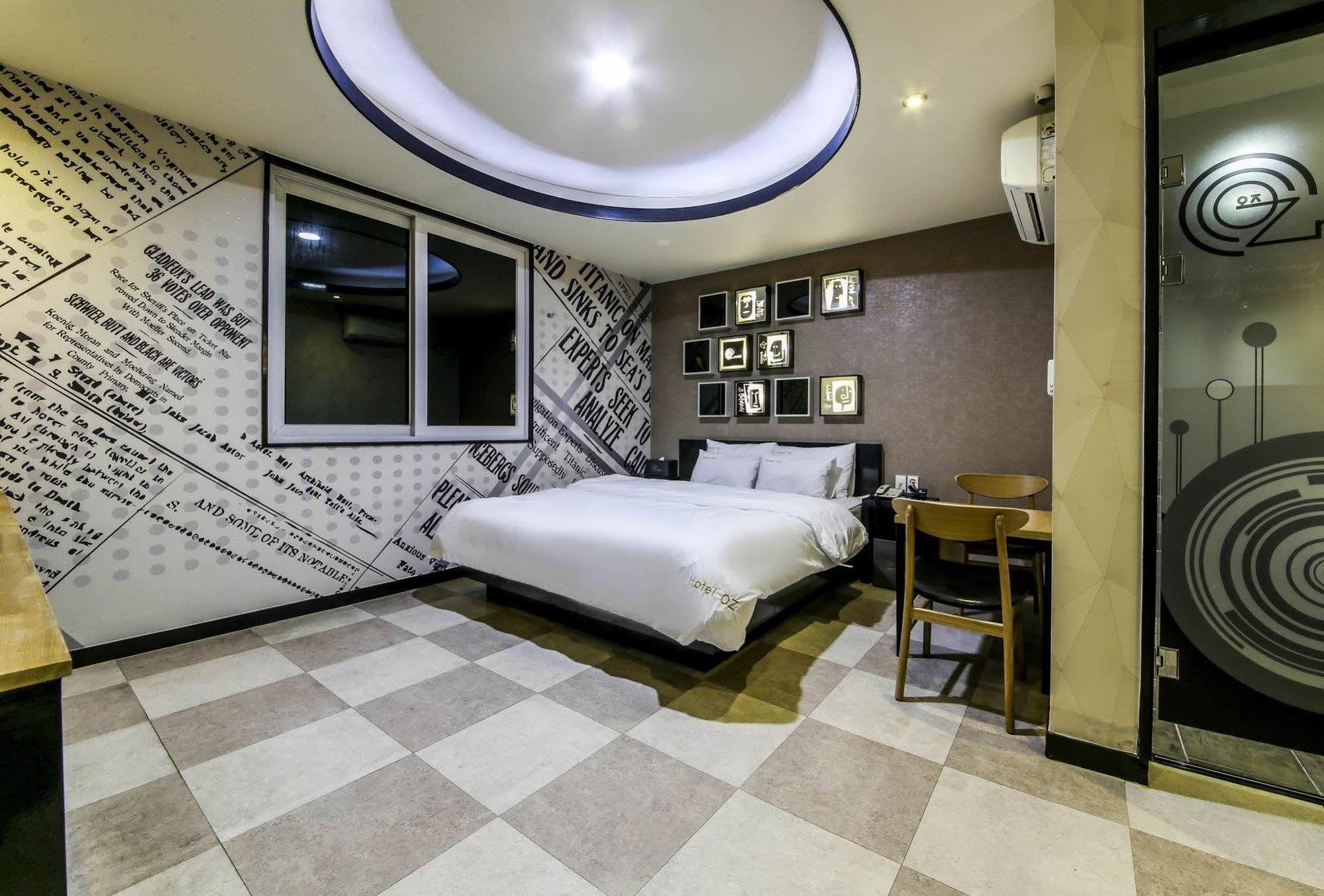 Oz Oncheonjang Motel