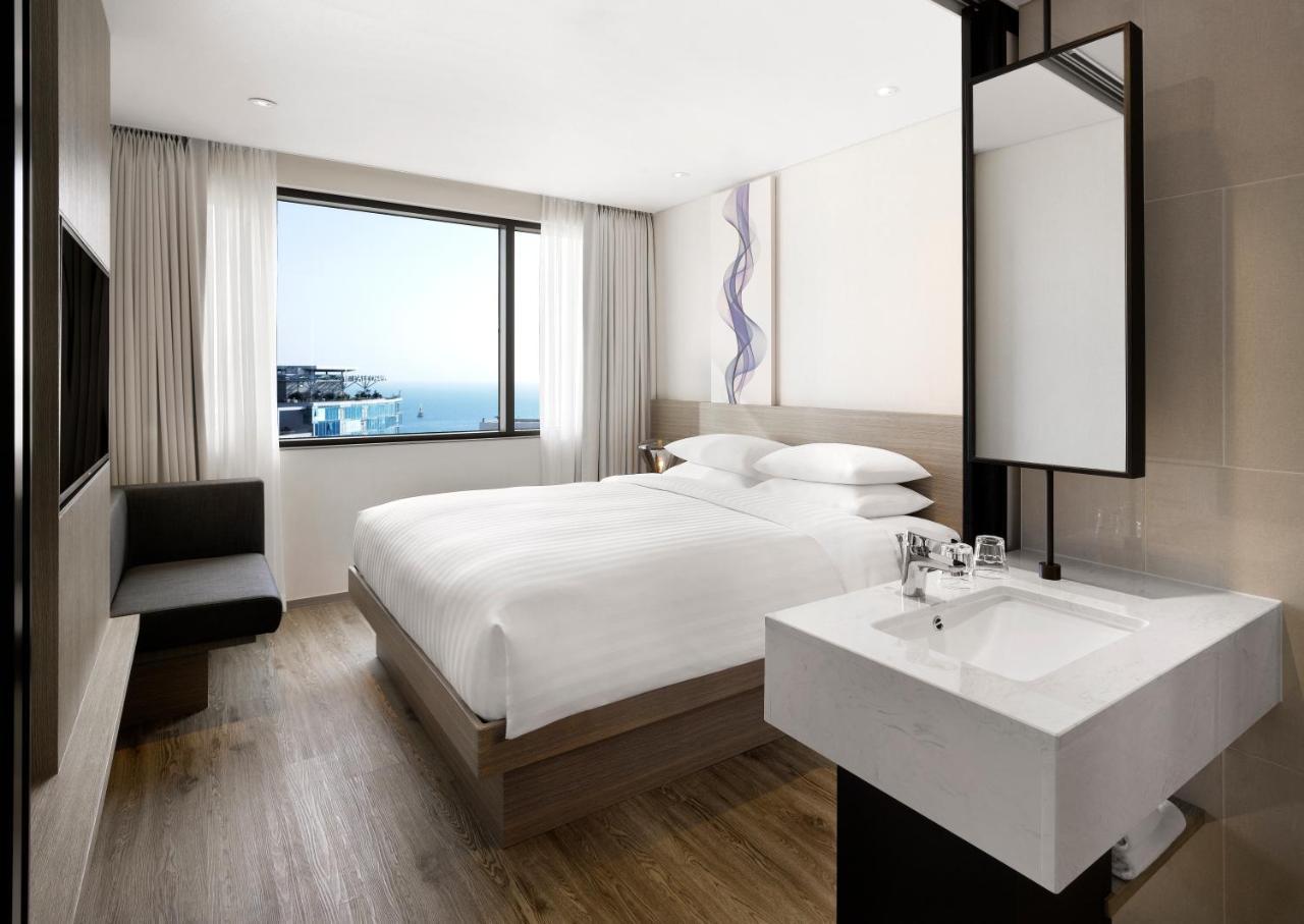 Fairfield By Marriott 3*