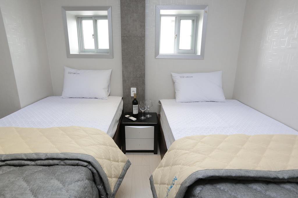 The Moon Hotel Busan