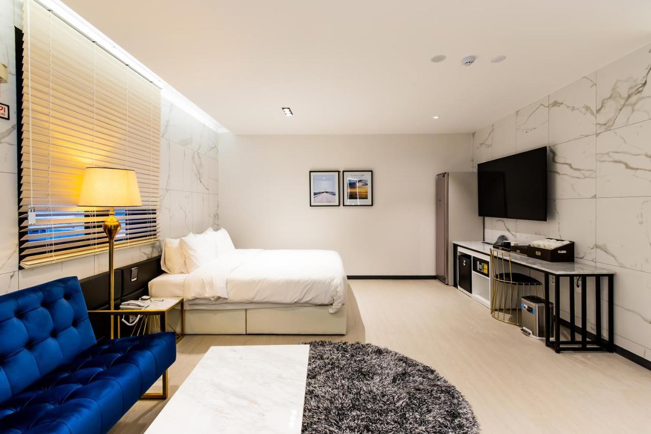 Air Sky Hotel 3*