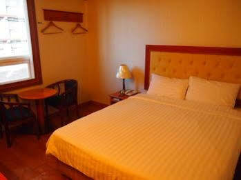 Hotel Hillside 3*