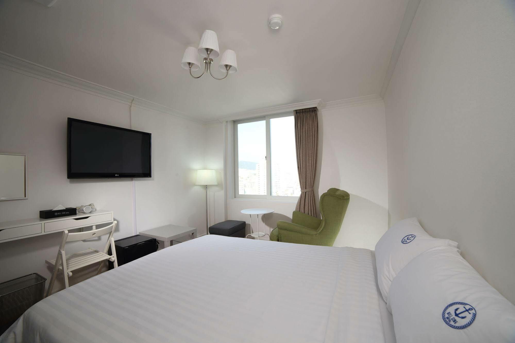 Hillside Hotel Busan