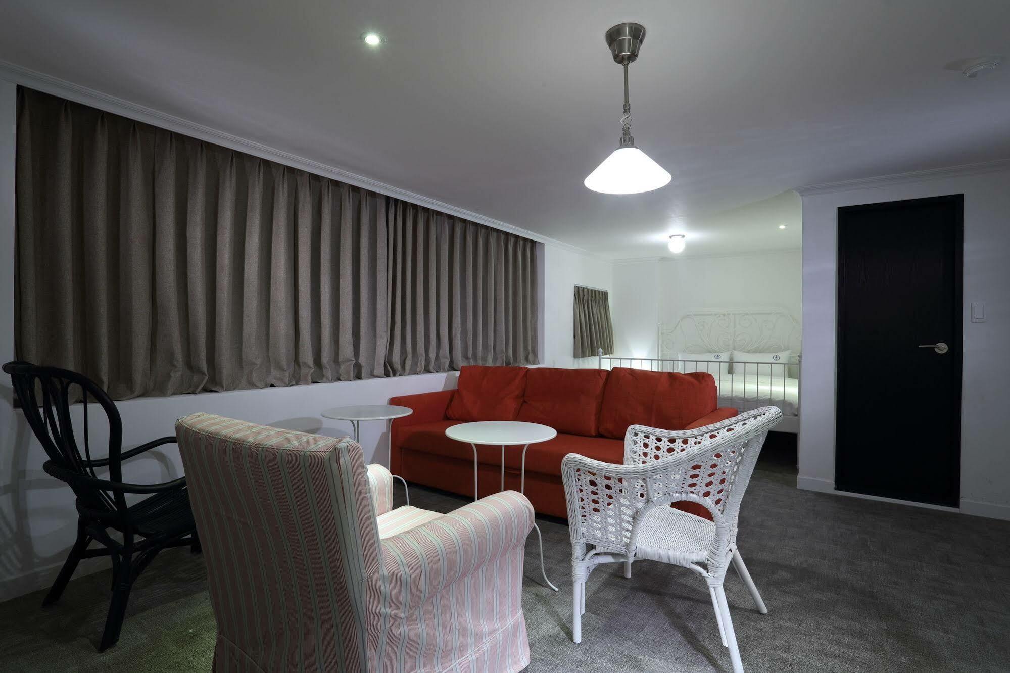 Hillside 3*