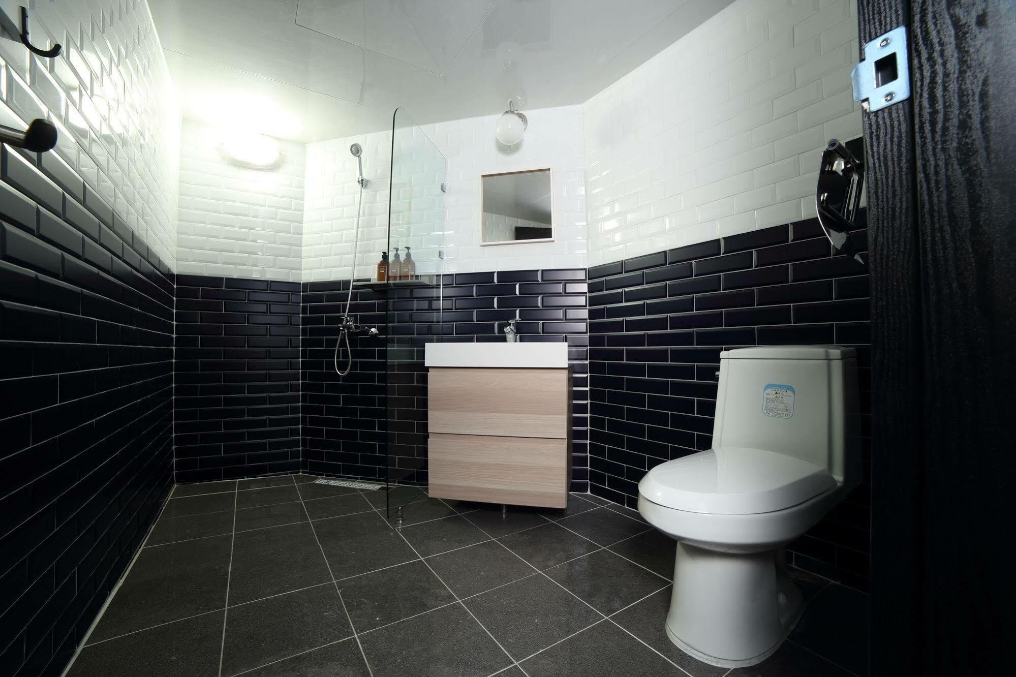 Hillside Hotel 3*