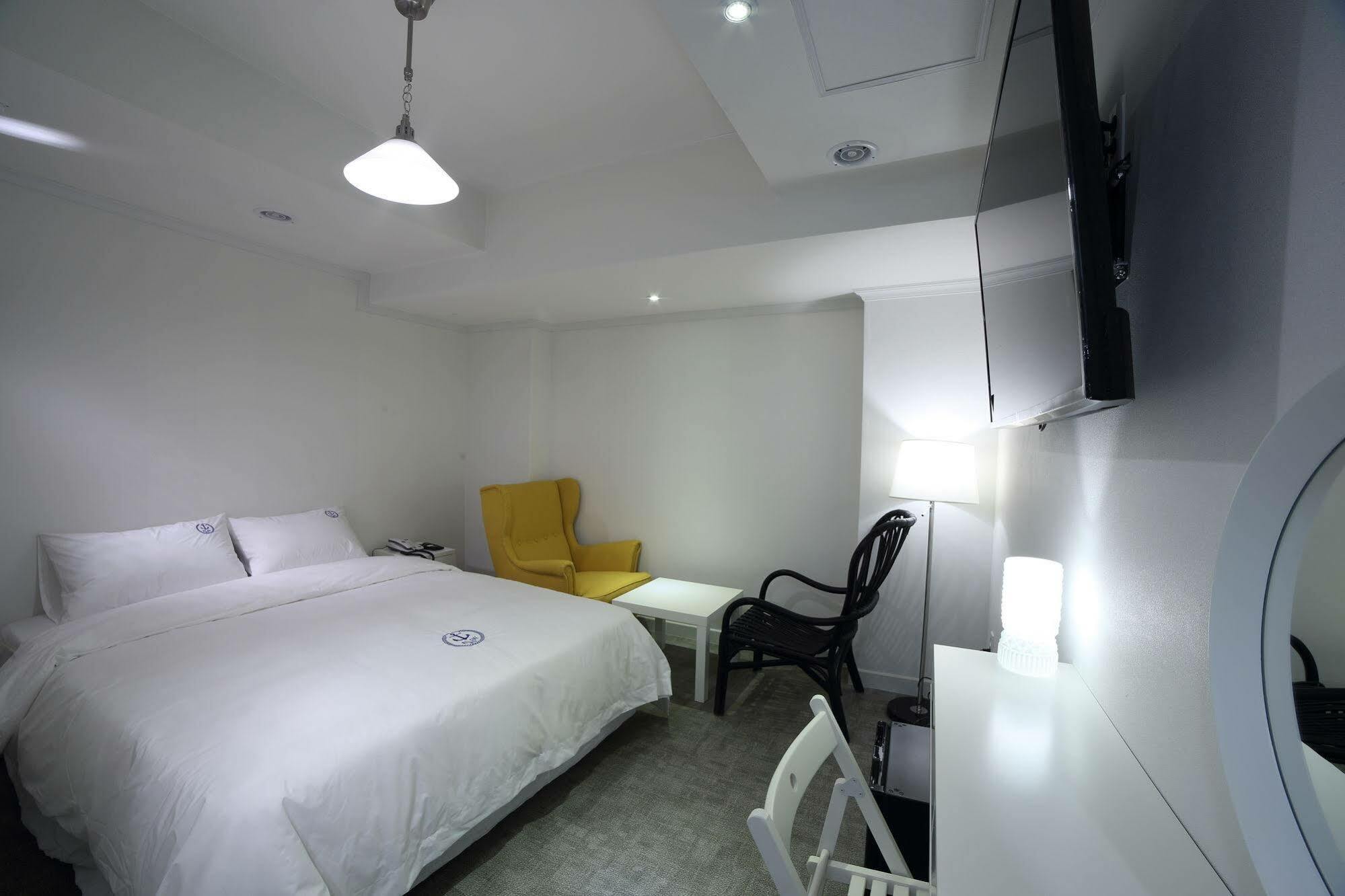 Hillside Hotel Busan