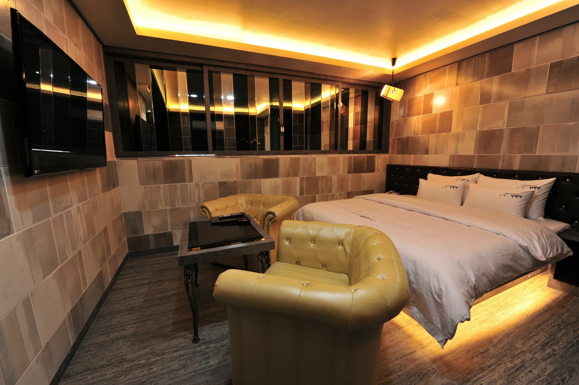 Hotel Ytt 2*