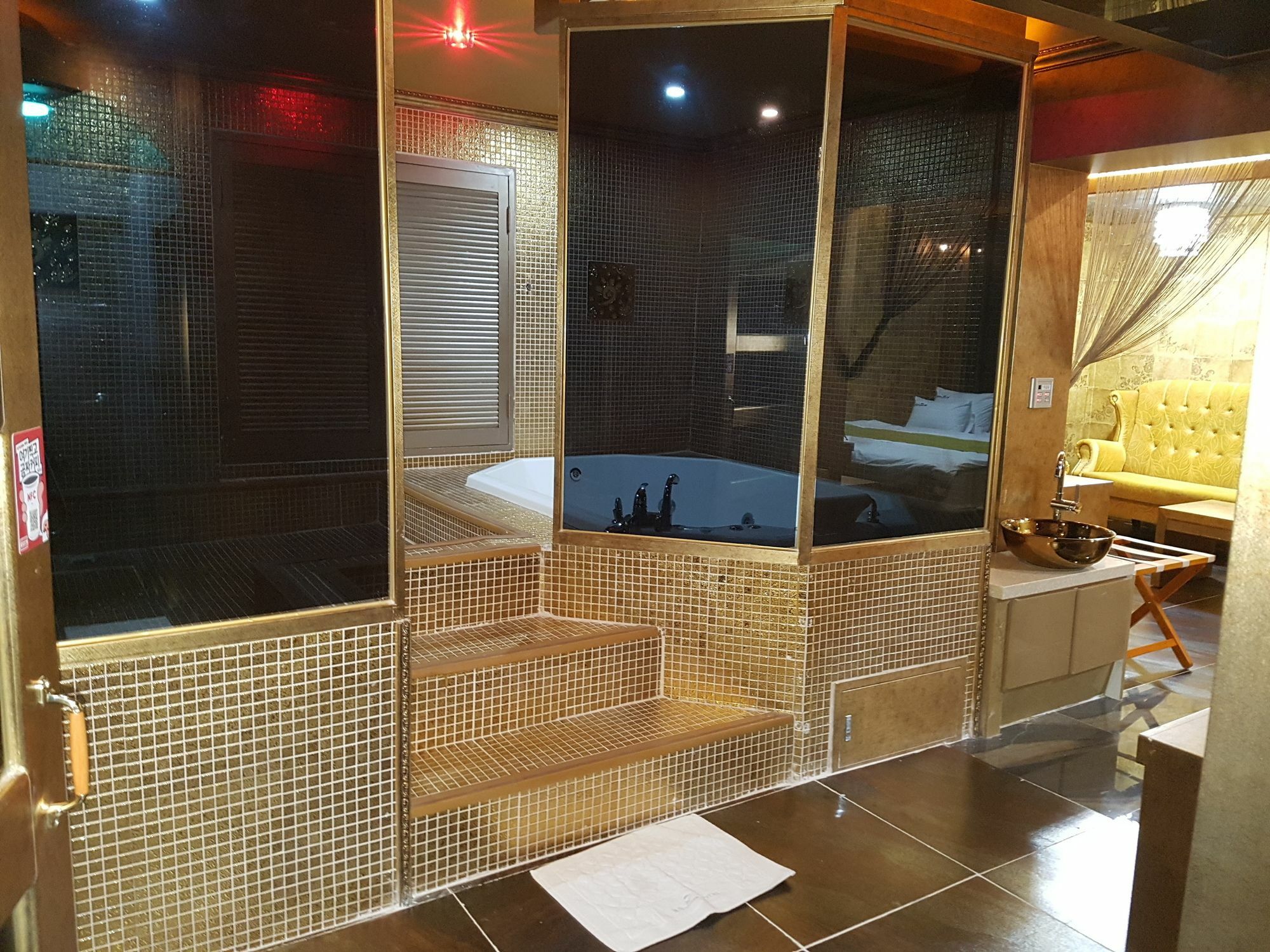 Hotel Business Gangseo Busan