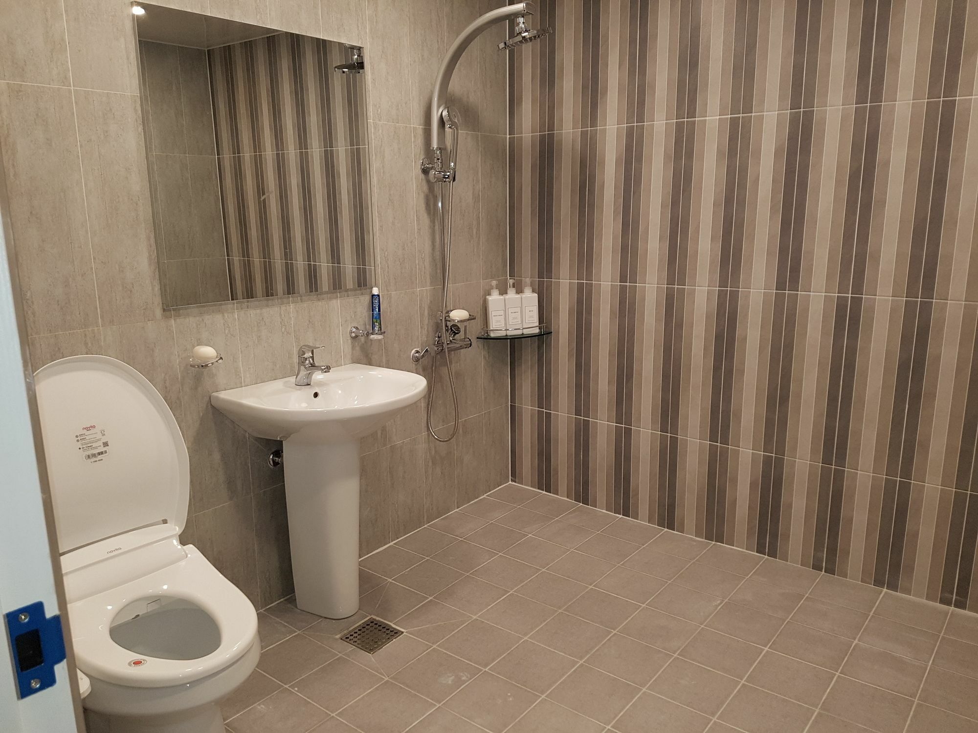 Hotel Business Gangseo 3*