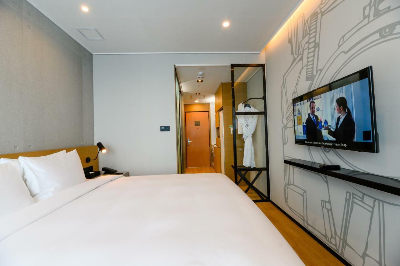 Hotel Golden Tulip Haeundae &