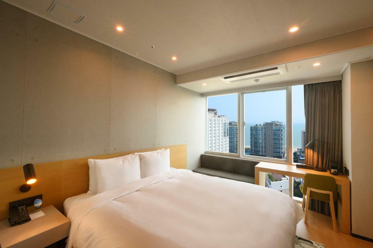 Hotel Golden Tulip Haeundae & 4*