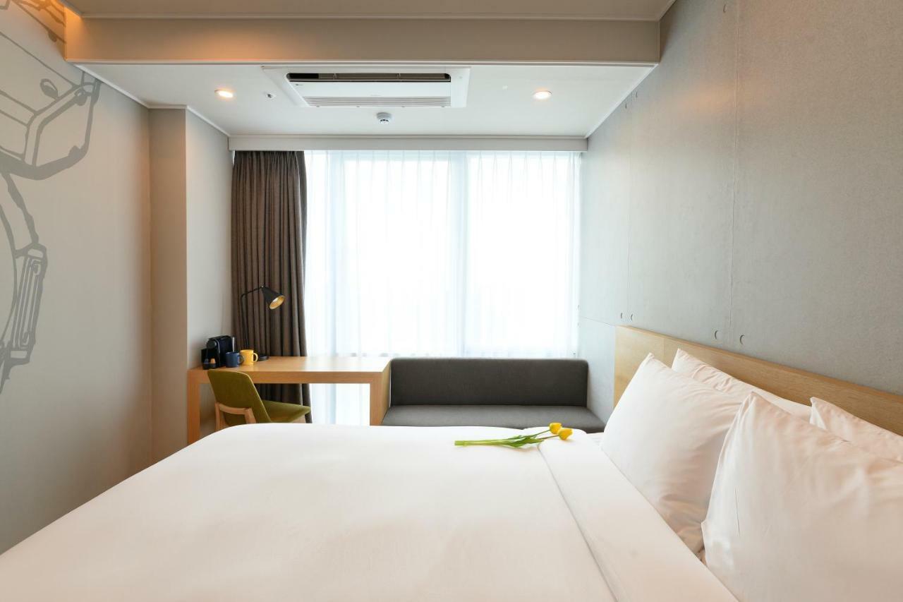 Golden Tulip Haeundae &