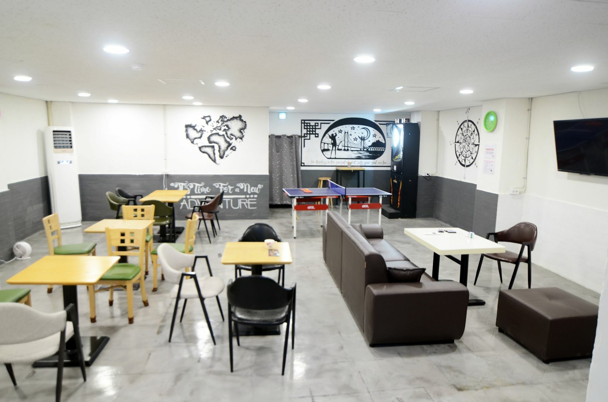 Guest house Kimchee Station 2*