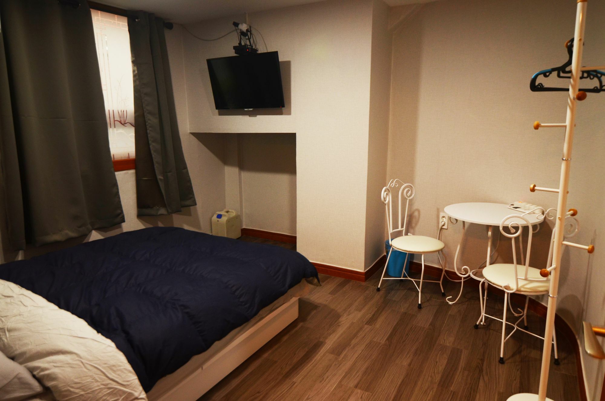 Kimchee Station Guest house