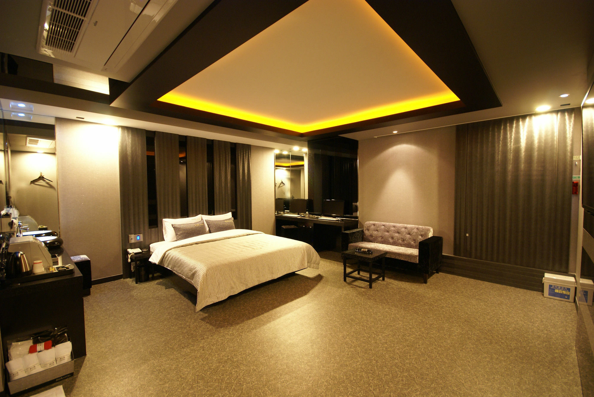 H Moment Songjeong Hotel Busan