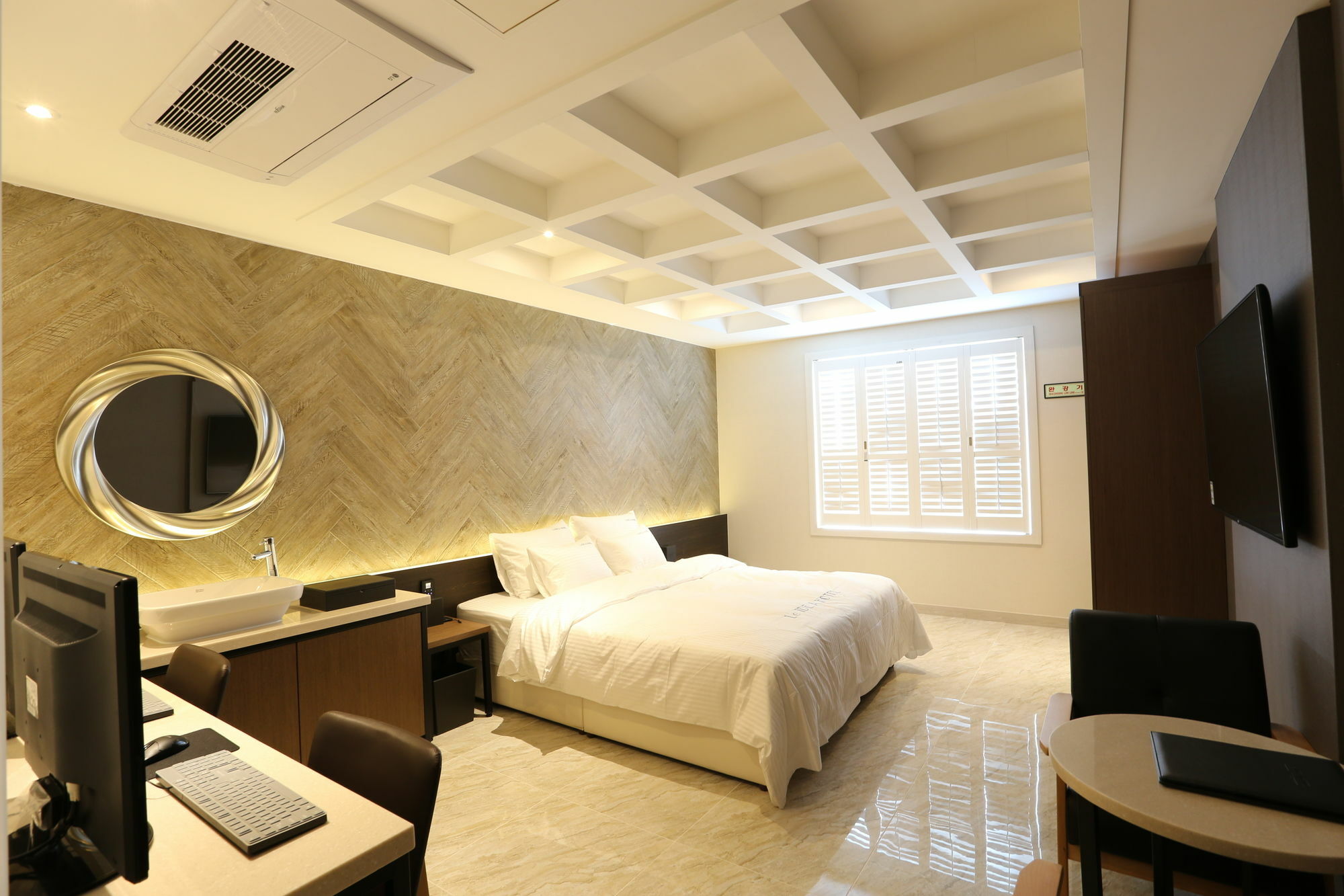 Le Idea Station Hotel 2*
