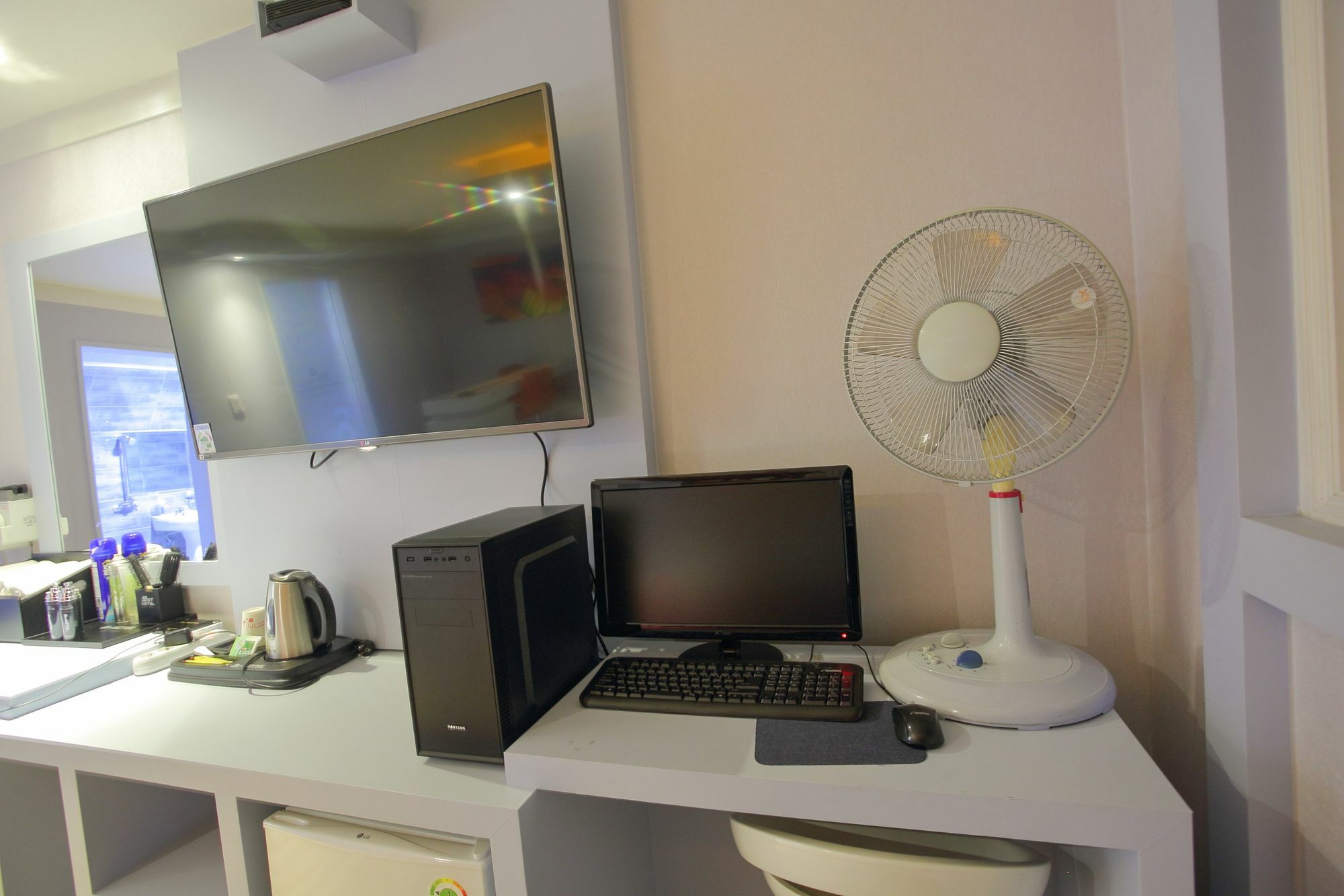 9st Traveltel 2*