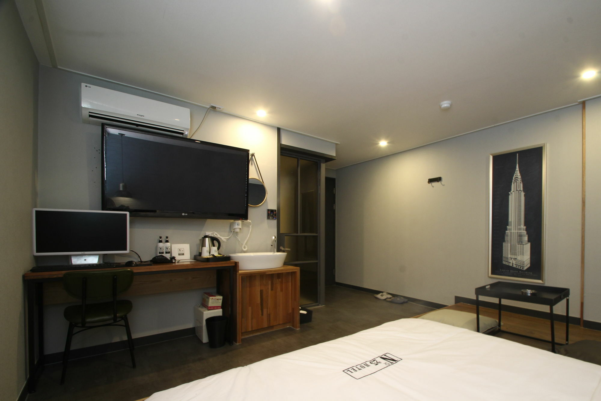 Hotel No.25