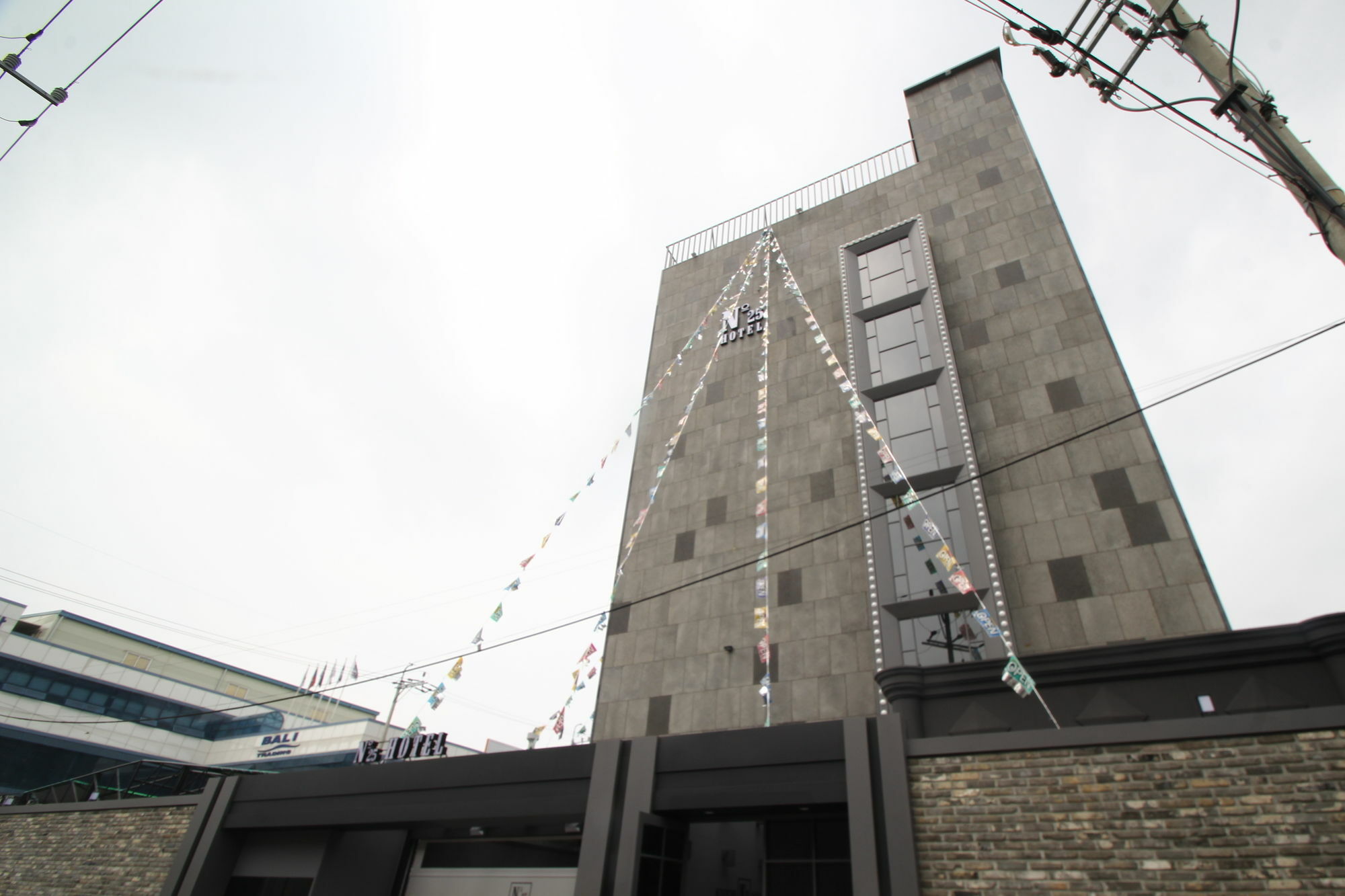 No.25 Hotel