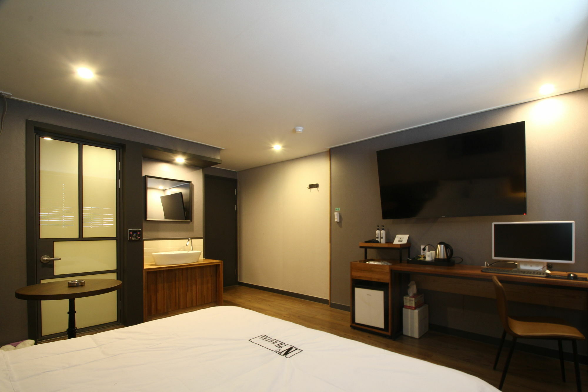 No.25 Busan