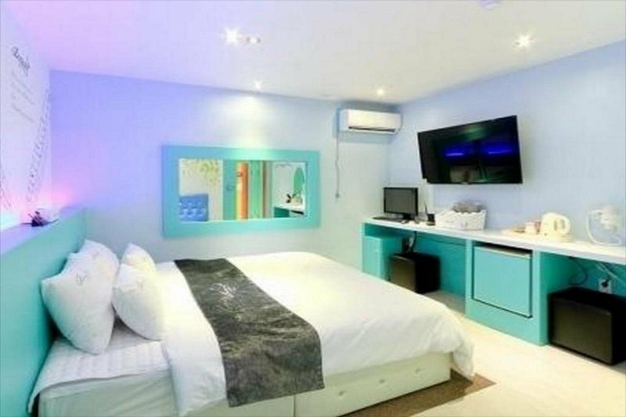 Motel Boracay Busan