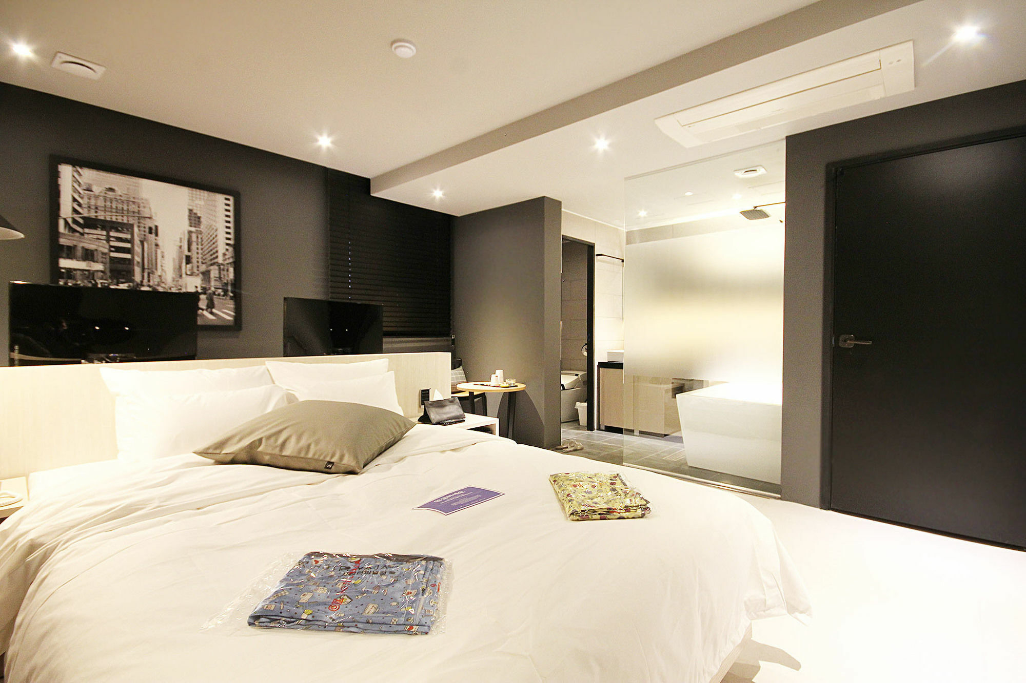 Yaja Sasang Terminal Hotel 2*