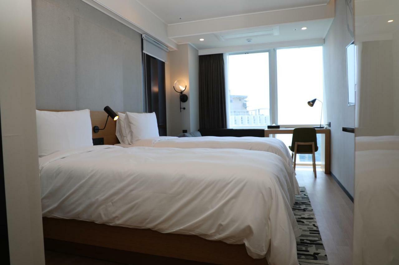Hotel Golden Tulip Haeundae & 4*