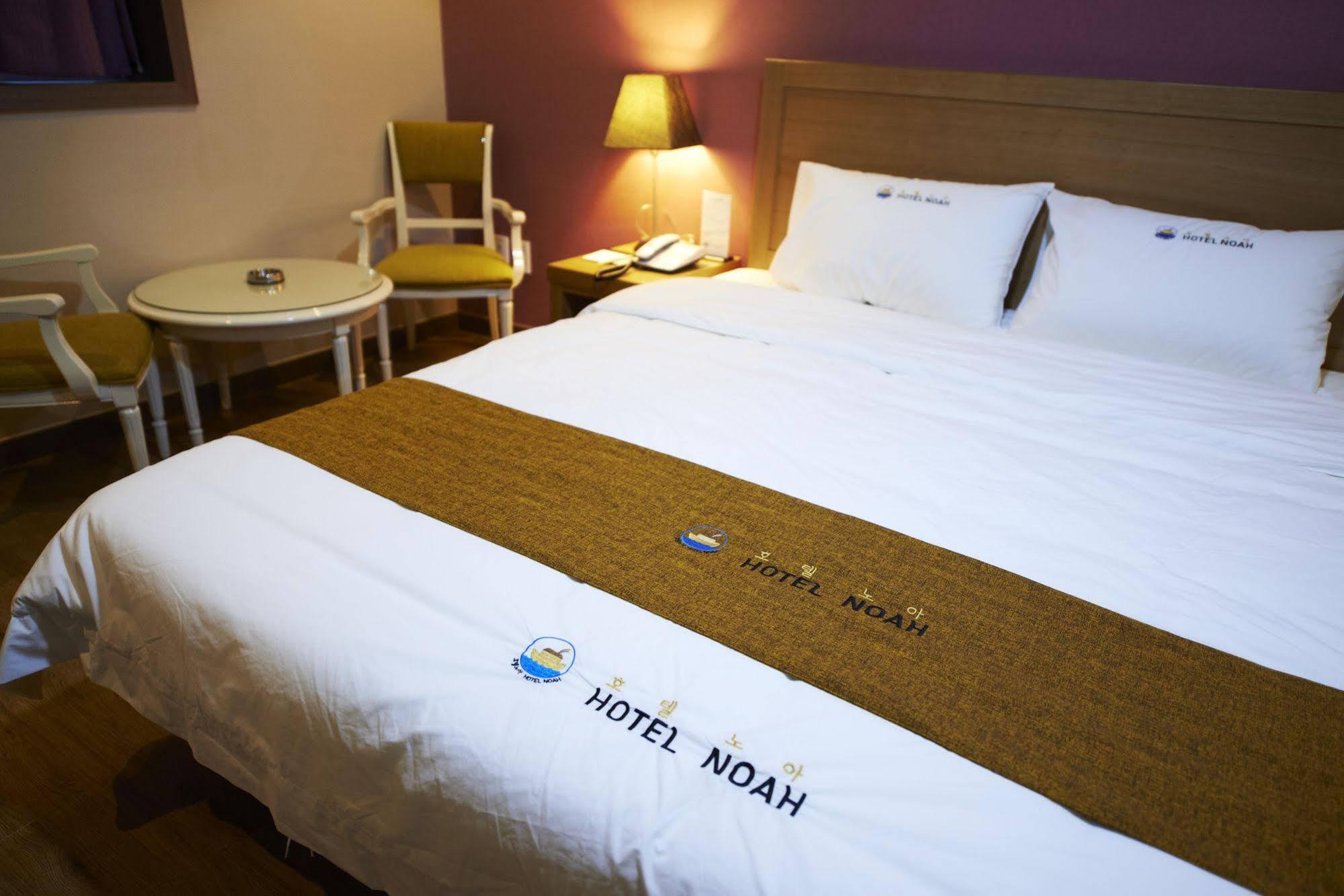 Noah Hotel 3*