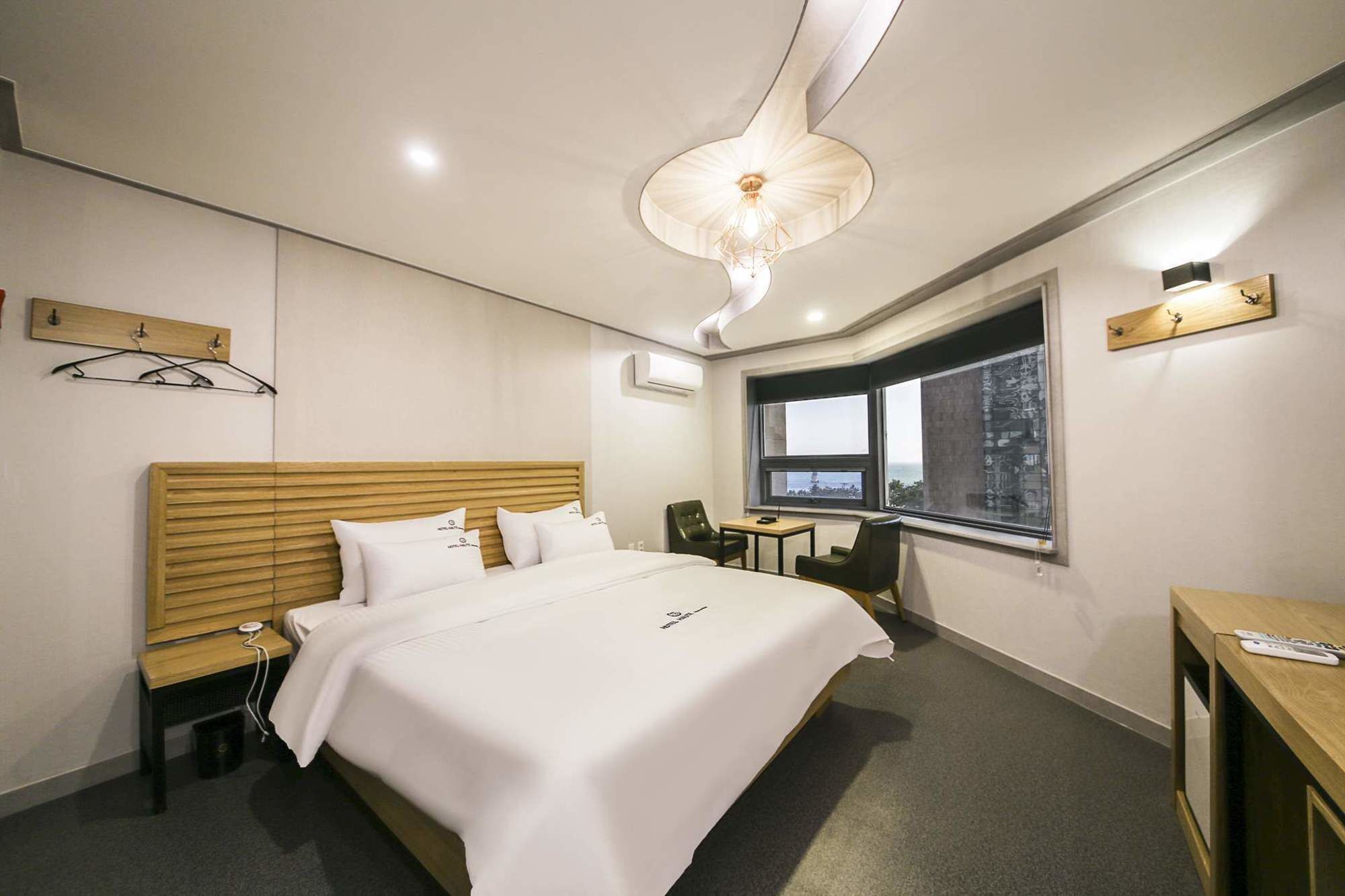 Hotel Haute 2*