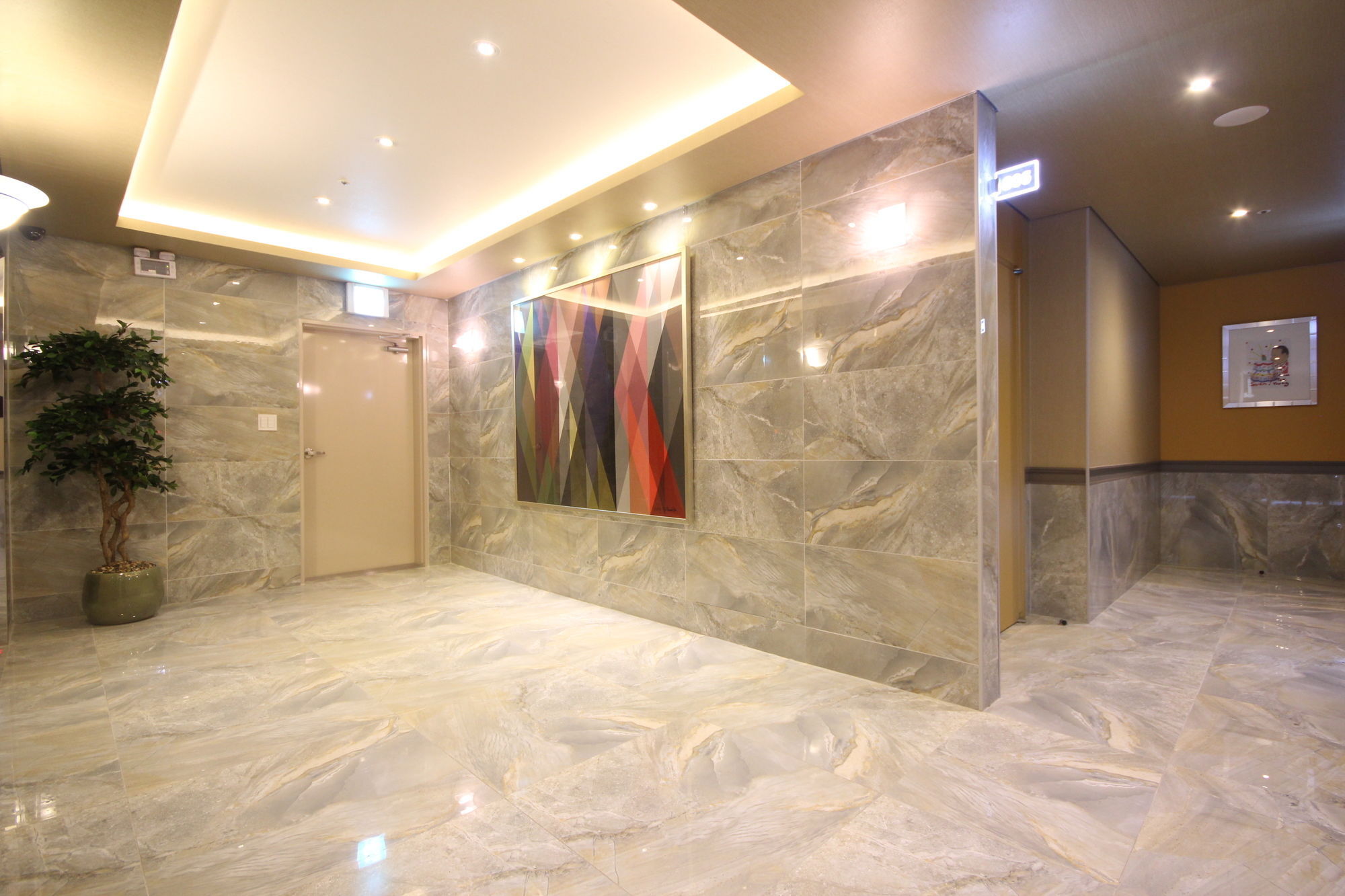 Hotel Ib 3*