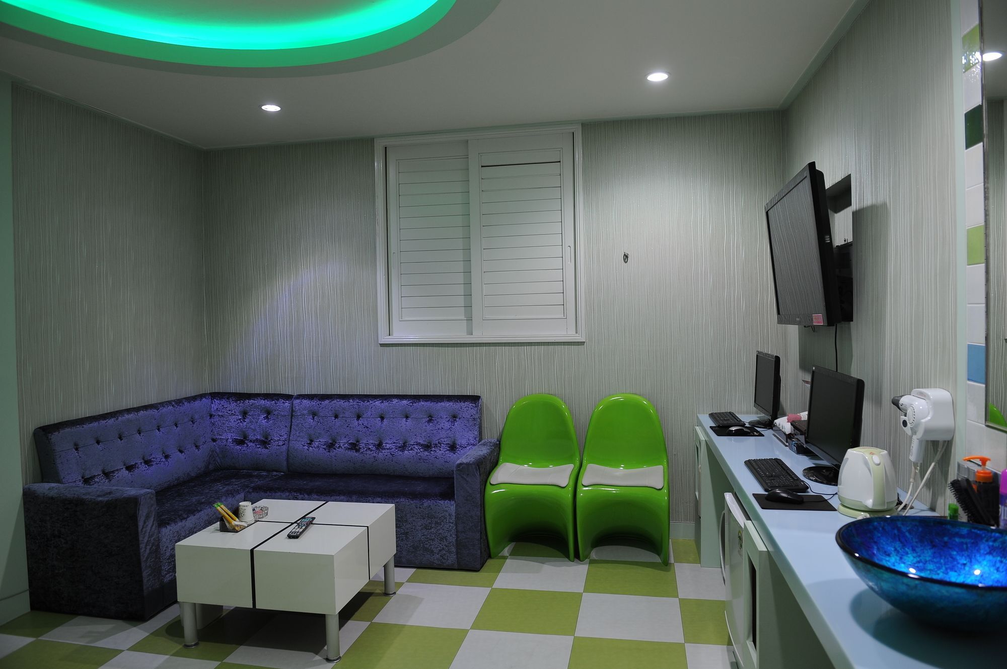 Kangseo S Motel 2*