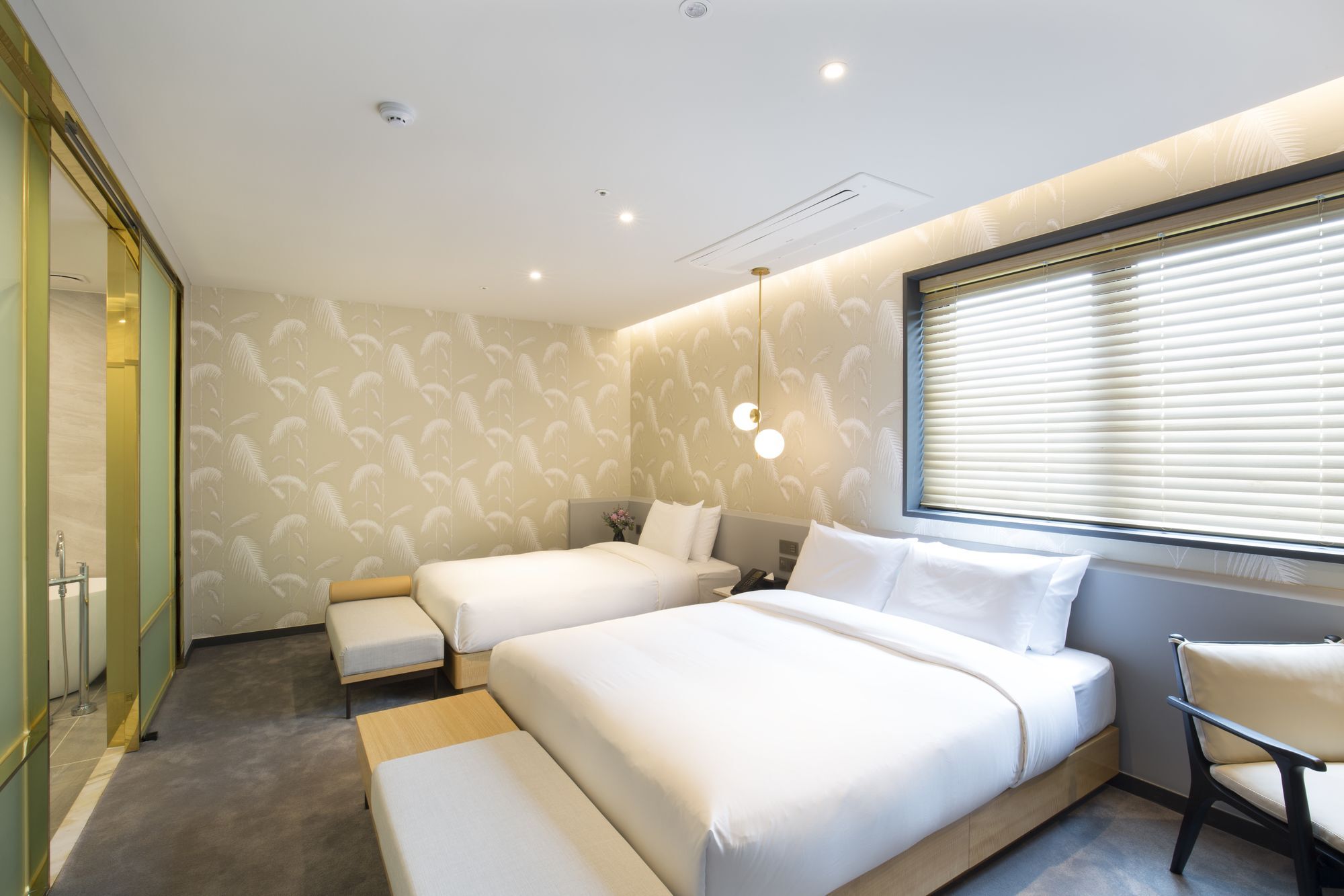 Nampo Hound Premier Hotel Busan