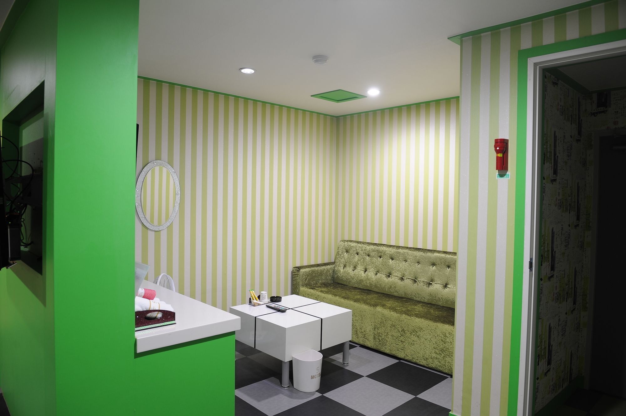 Kangseo S Motel 2*
