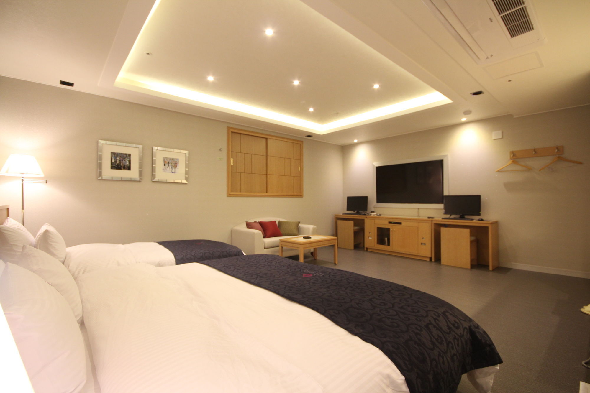 Ib Hotel 3*
