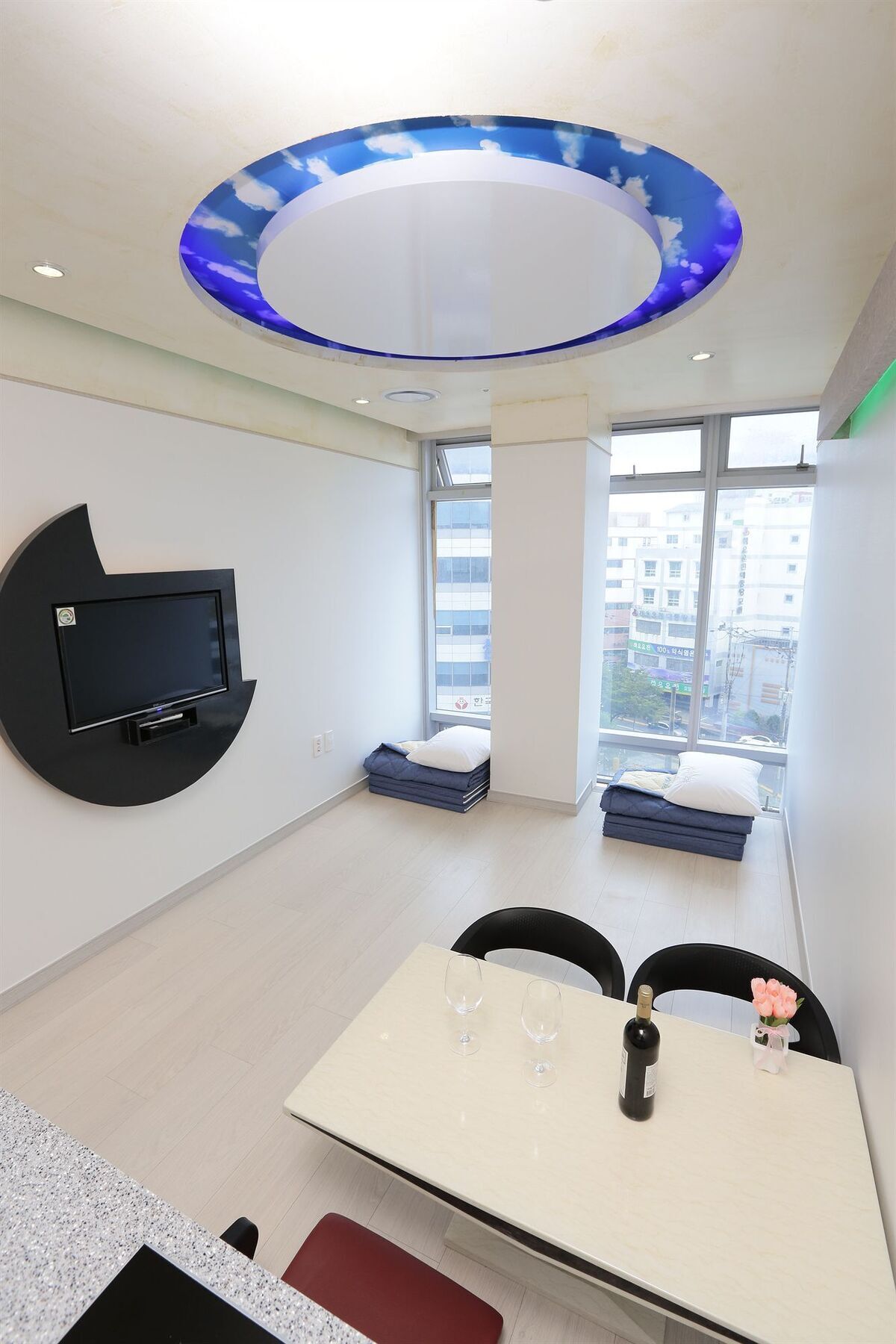 Hotel The Moon Busan