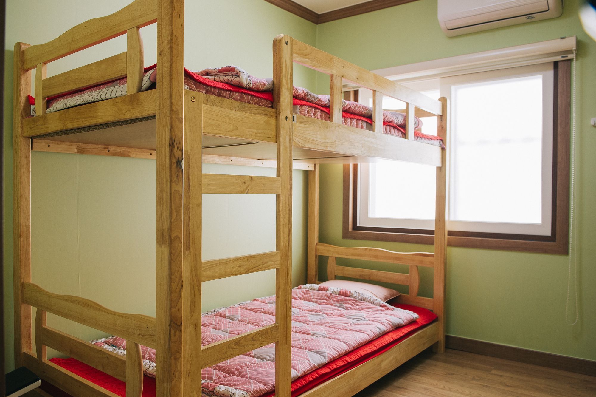 We Guest house 2*