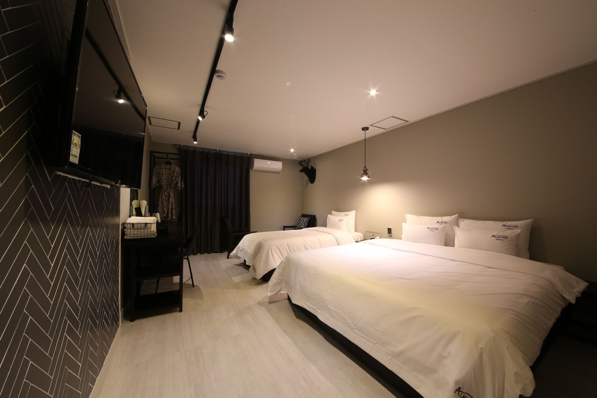 Almond Gupo Station Hotel Busan