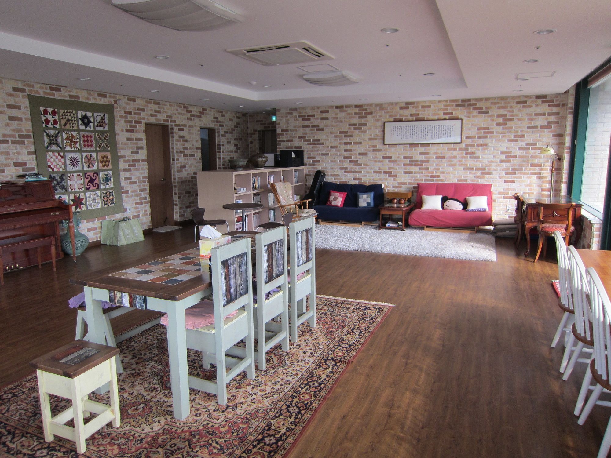 Hostel The New Day *