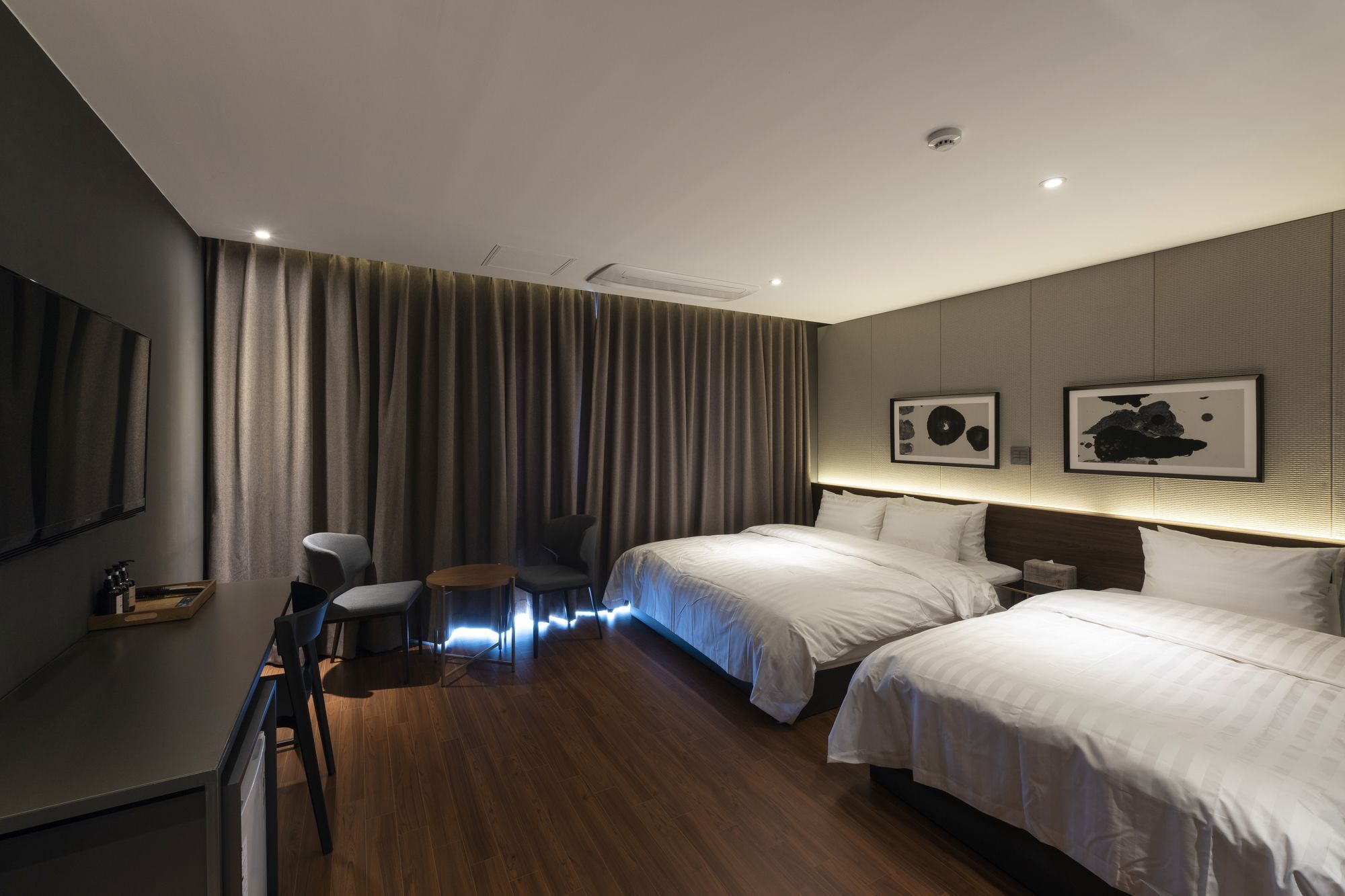 Brown-dot Shinho Hotel 3*
