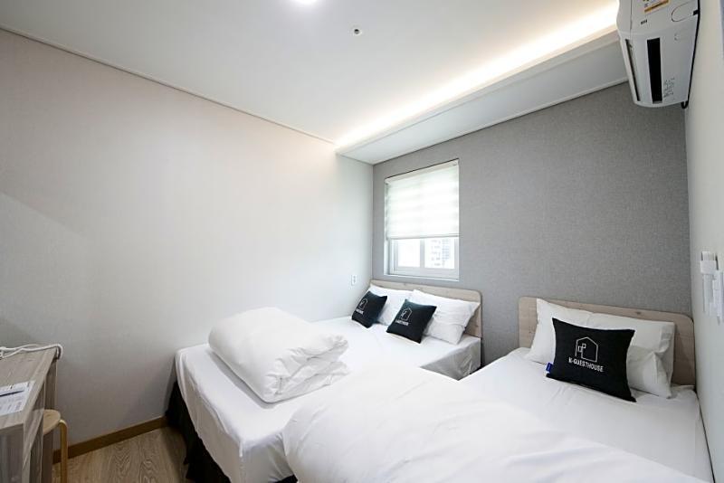 Guest house K-guesthouse Premium Nampo 1 2*