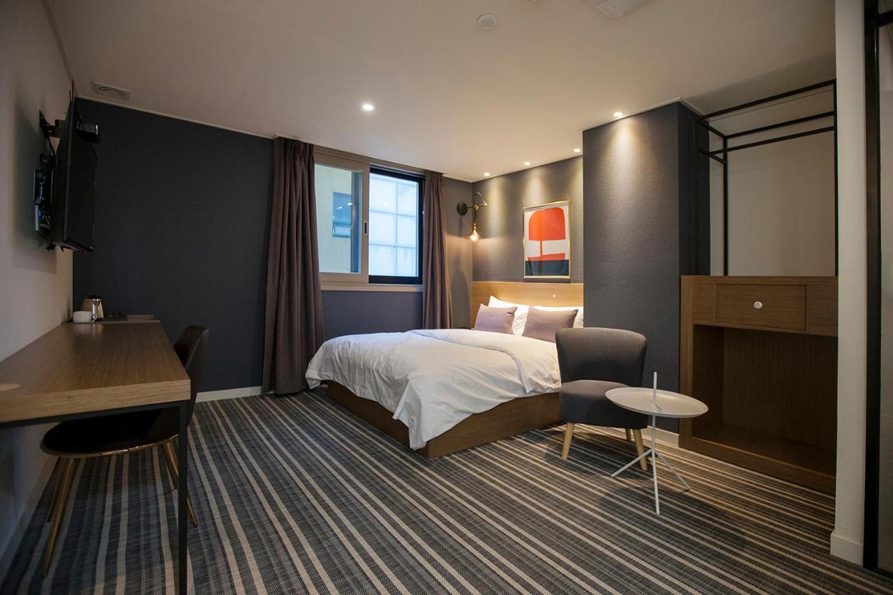 No. 25 Signature Daecheong 3*