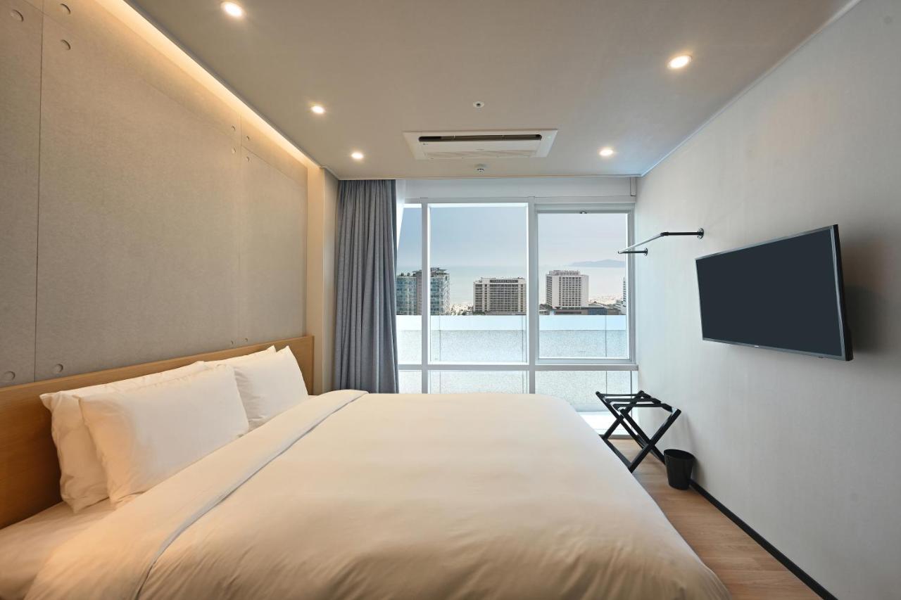 Hotel Golden Tulip Haeundae & 4*