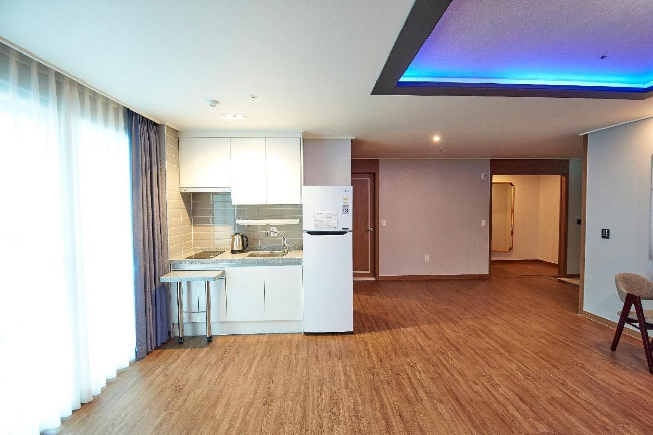 The Port Hotel 2*