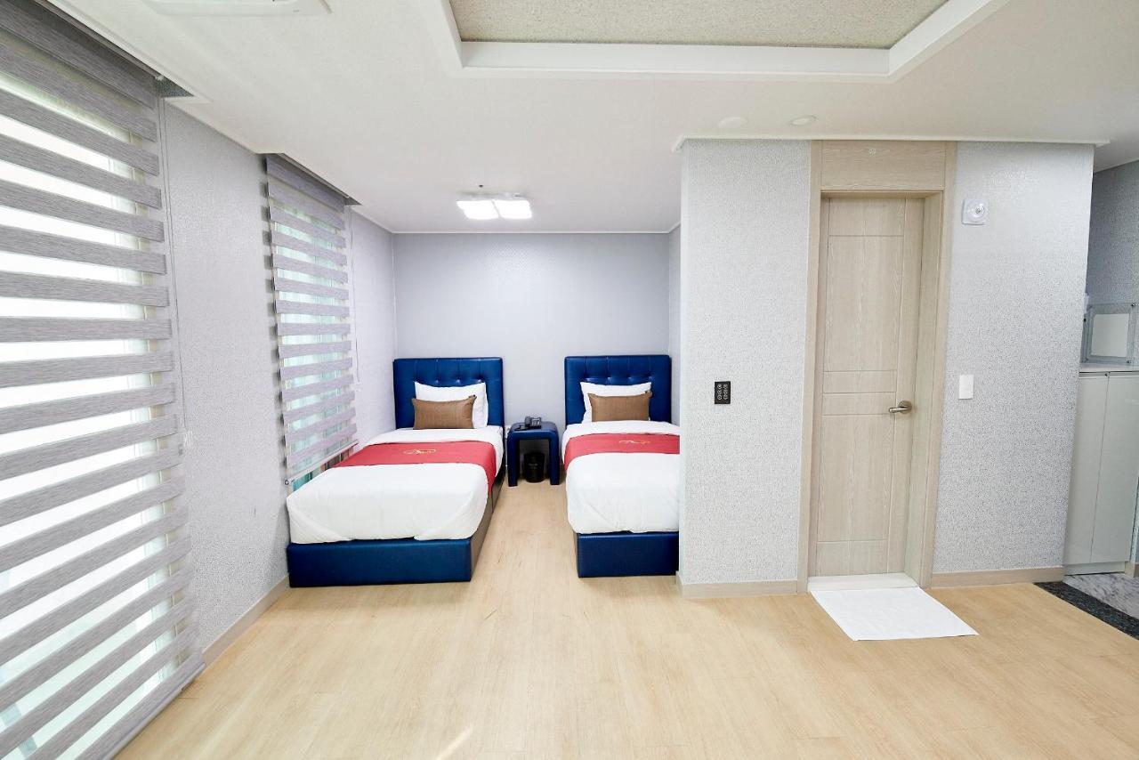 Hotel The Port