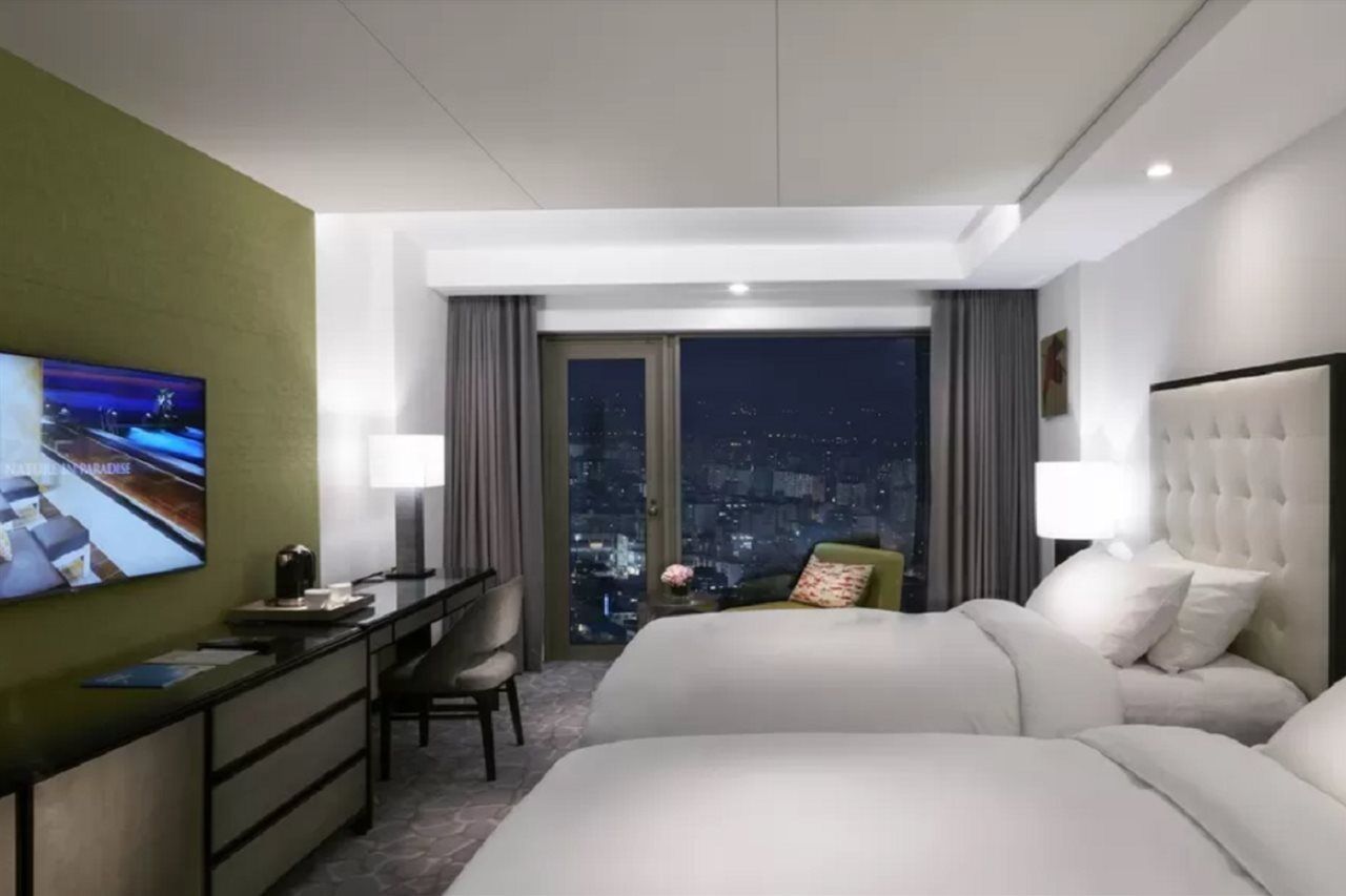 Paradise 5* Busan