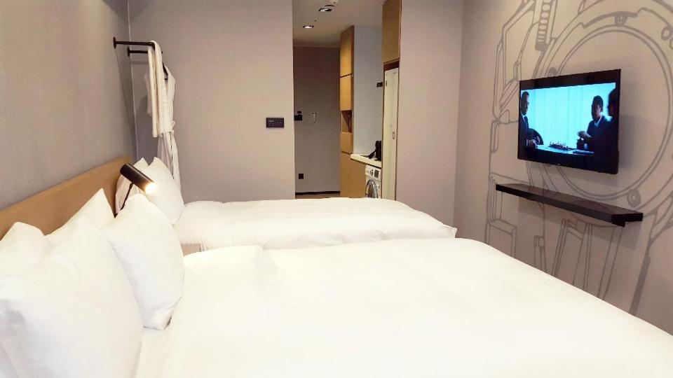 Golden Tulip Haeundae &